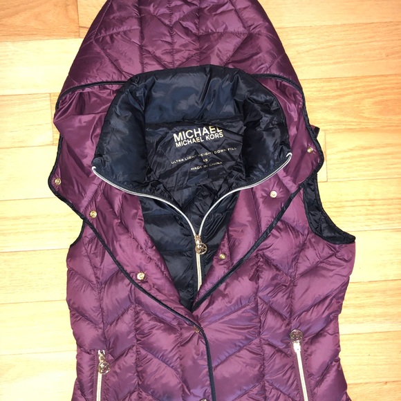 Michael Kors vest - Picture 2 of 6